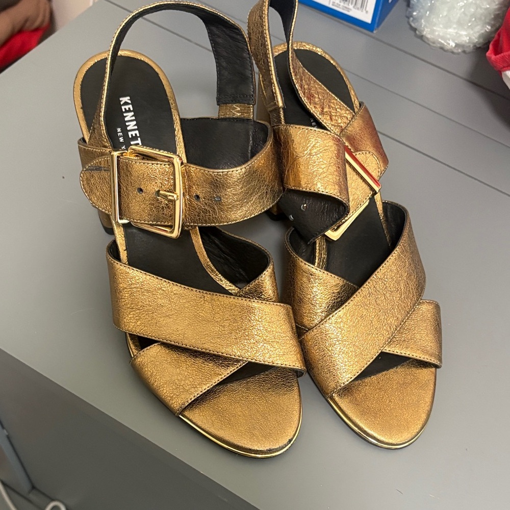 Kenneth Cole Metallic Gold Sandals